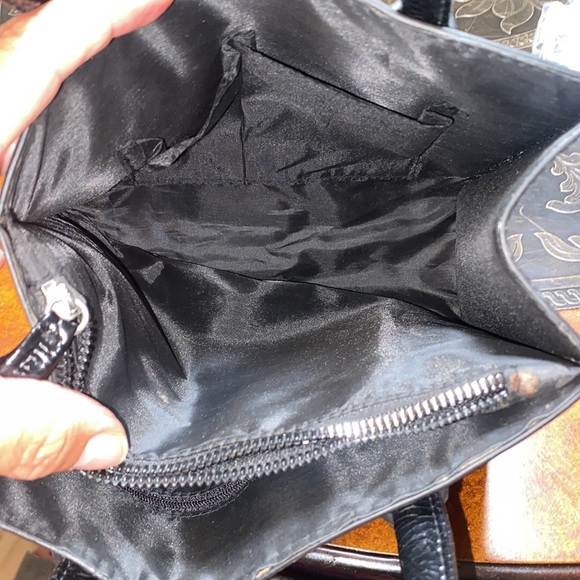 Super Cute Black Boxy Handbag Rainbow Colors on Both Sides Non Leather M… - Picture 7 of 9